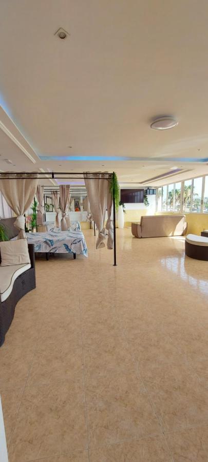 First Line Of The Ocean, 3 Bedrooms & Free Wifi بلايا ذي لاس أميريكاس المظهر الخارجي الصورة